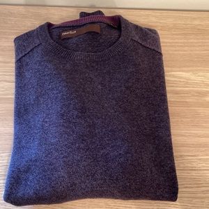Perry Ellis Crew neck sweater
